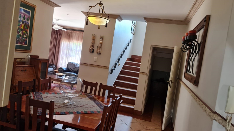 3 Bedroom Property for Sale in Safari Gardens North West